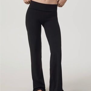Vuori AllTheFeels Fold over yoga Pant - size XL